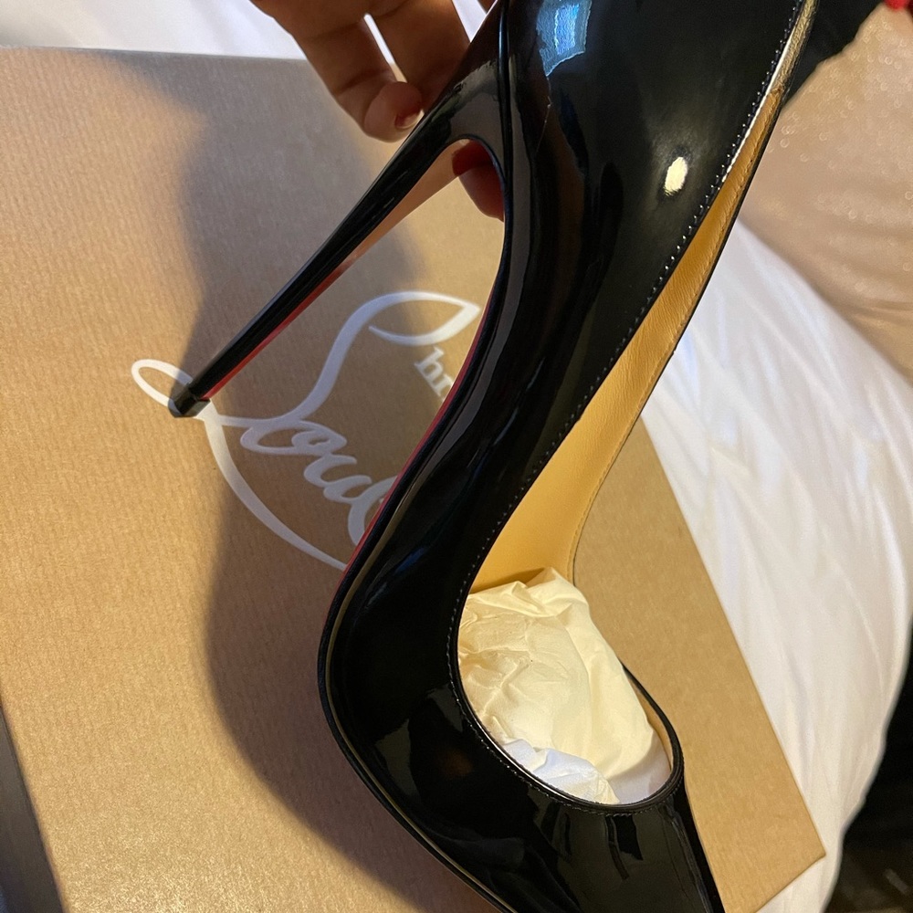 Christian louboutin heel - Picture 2 of 4